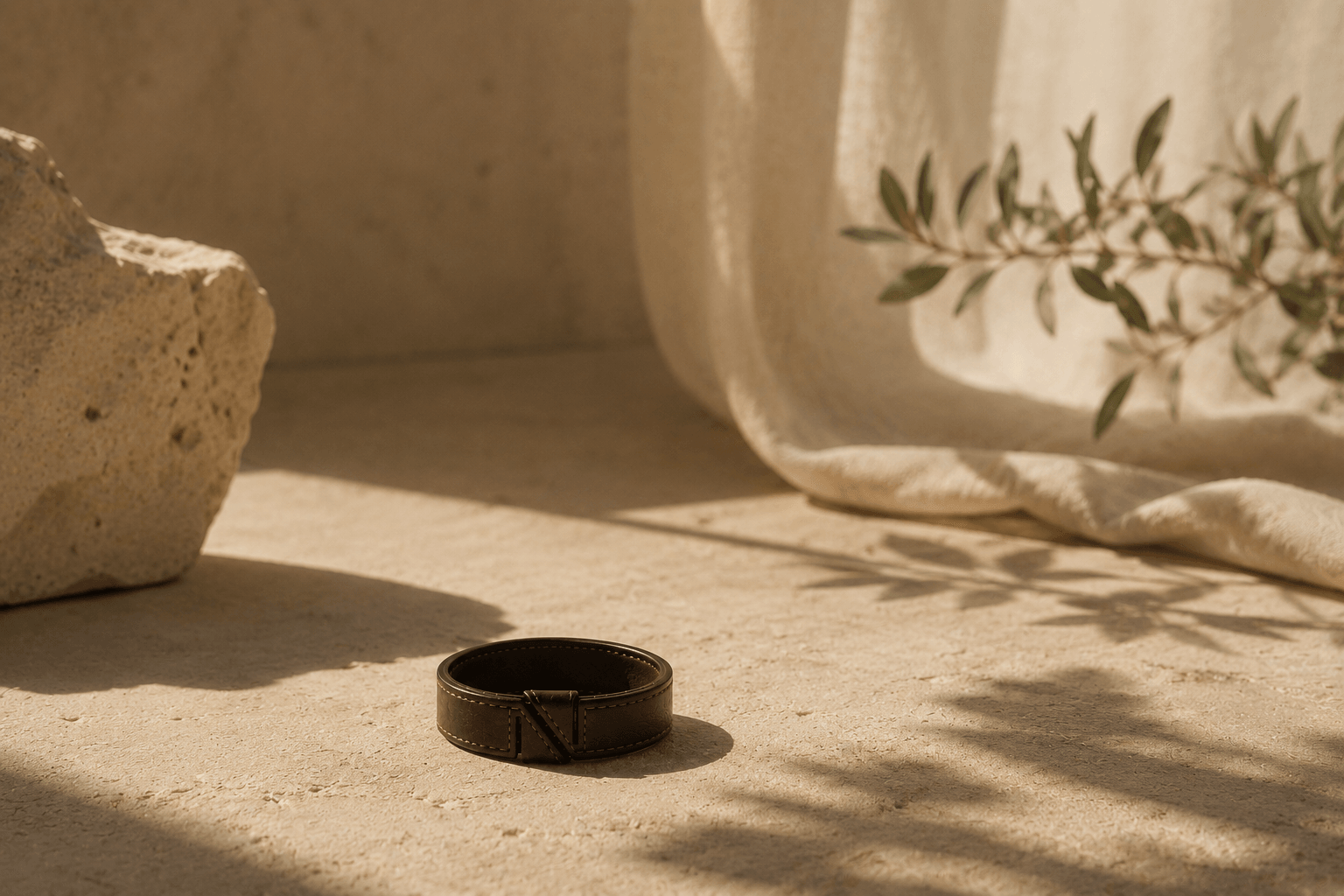 Nafsy bracelet on linen